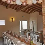 Feriehus Domaine De Vizols-gite 4 Etoiles Piscine 15p