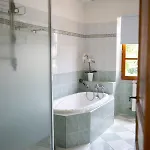 Feriehus Domaine De Vizols-gite 4 Etoiles Piscine 15p