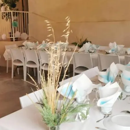 Domaine De Vizols-gite 4 Etoiles Piscine 15p Prázdninový dům
