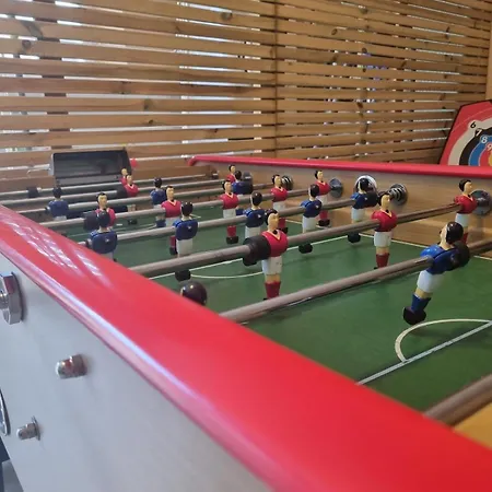 Domaine De Vizols-gite 4 Etoiles Piscine 15p