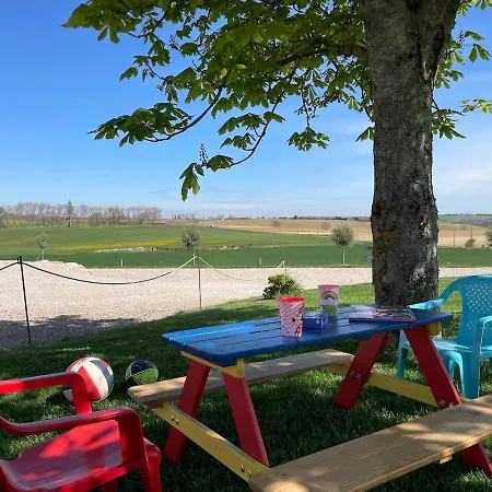 Domaine De Vizols-gite 4 Etoiles Piscine 15p * Garrigues (Tarn)