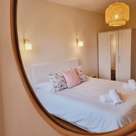 Domaine De Vizols-gite 4 Etoiles Piscine 15p Prázdninový dům *