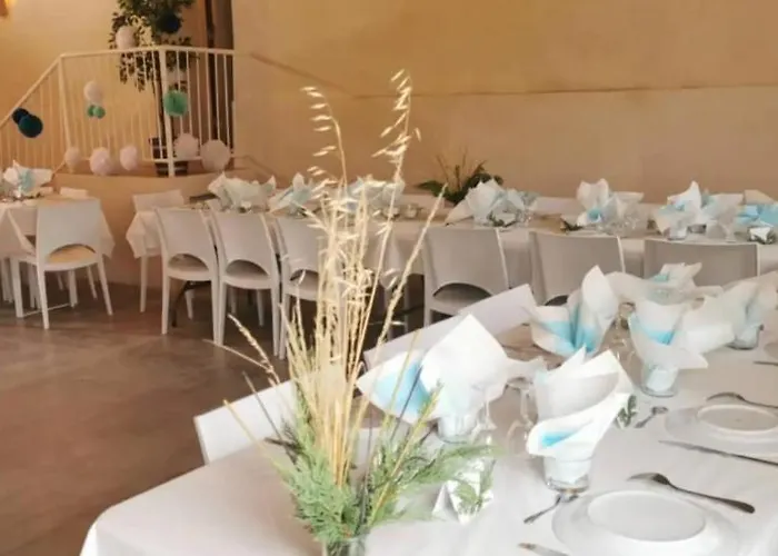 Domaine De Vizols-gite 4 Etoiles Piscine 15p 펜션