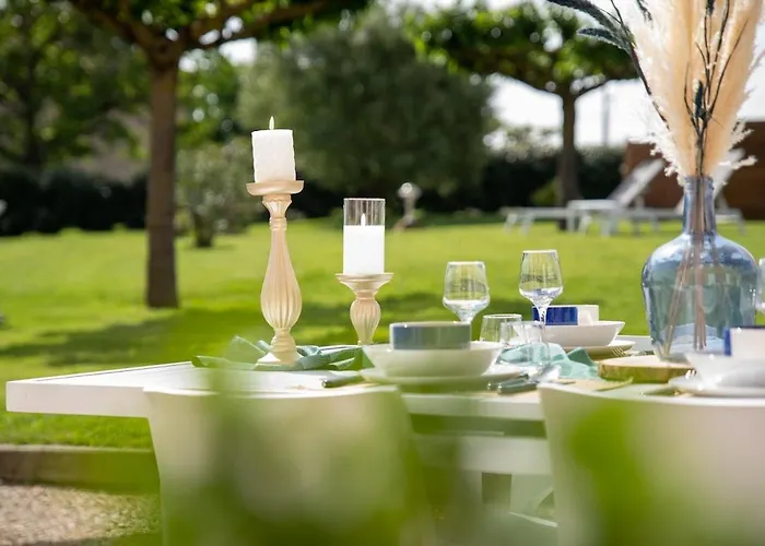 Domaine De Vizols-gite 4 Etoiles Piscine 15p