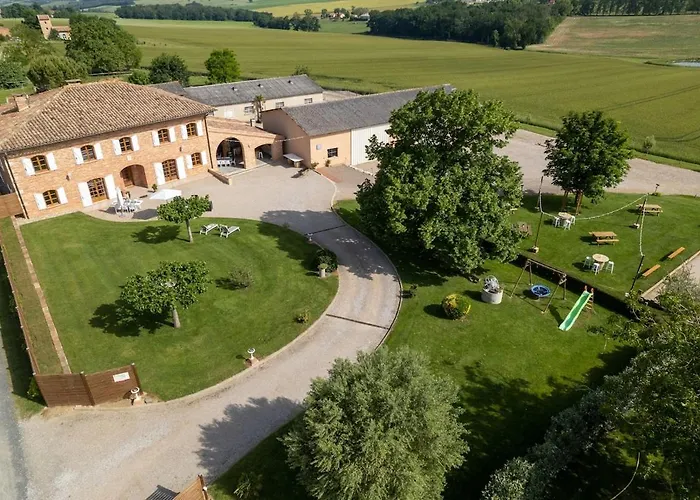 Domaine De Vizols-gite 4 Etoiles Piscine 15p Garrigues (Tarn)